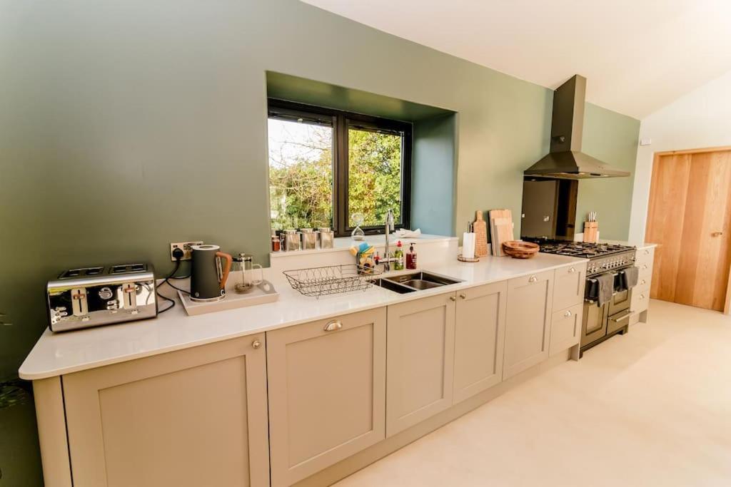 Beautiful Barn Conversion Close To The Broads Dilham Exterior photo